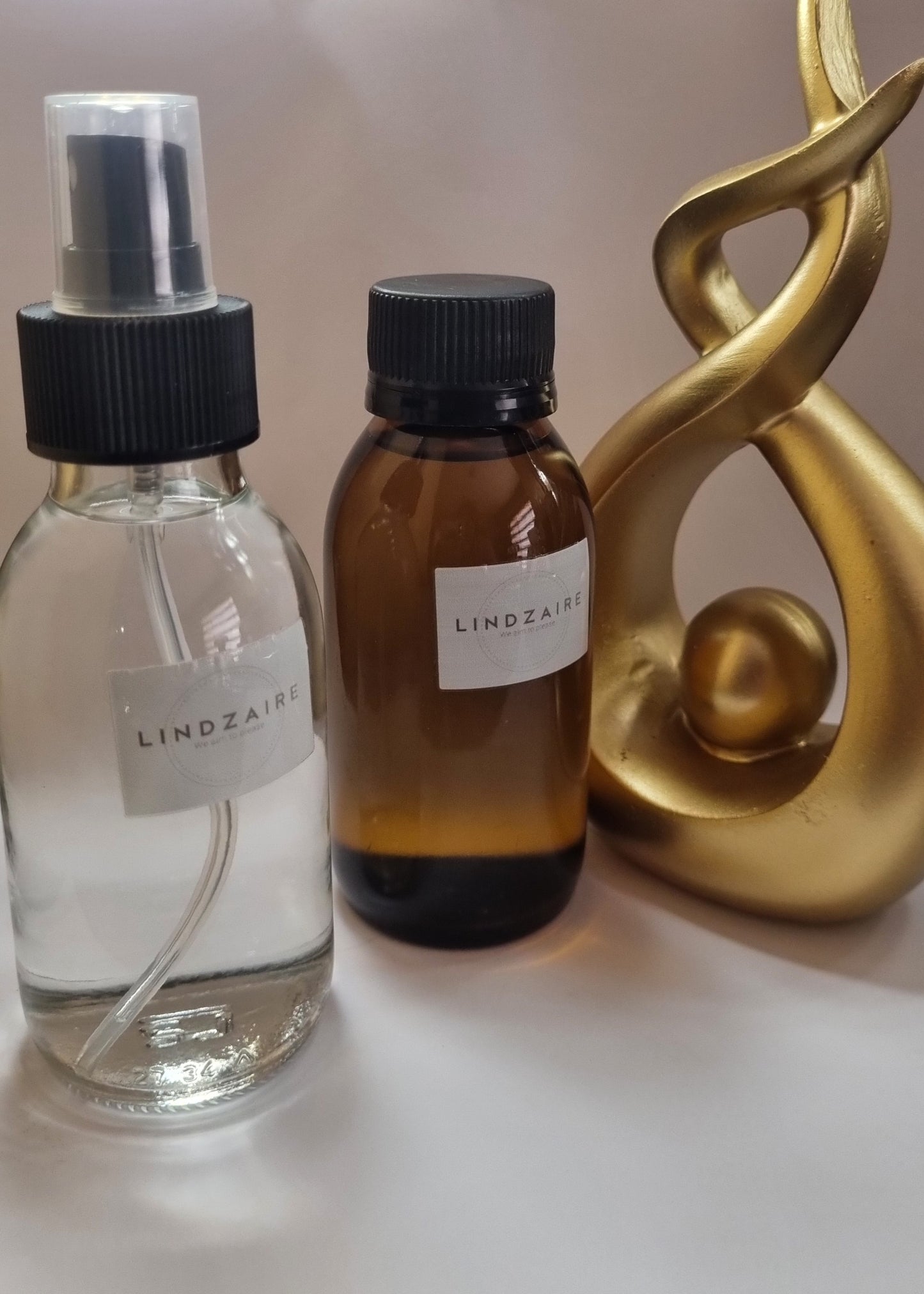 Room and Linen Spray and vanilla  Diffuser